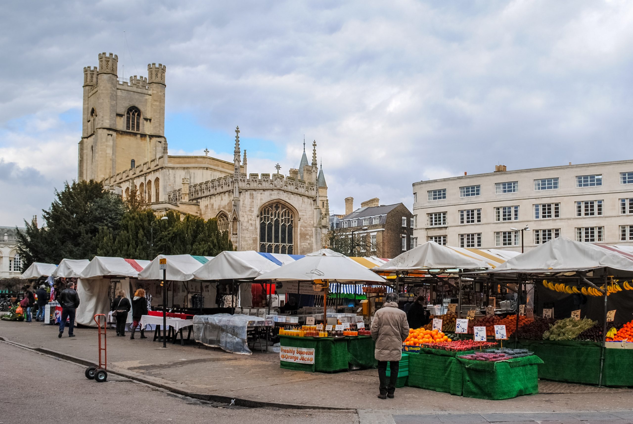 Food market in Cambridge (UK)